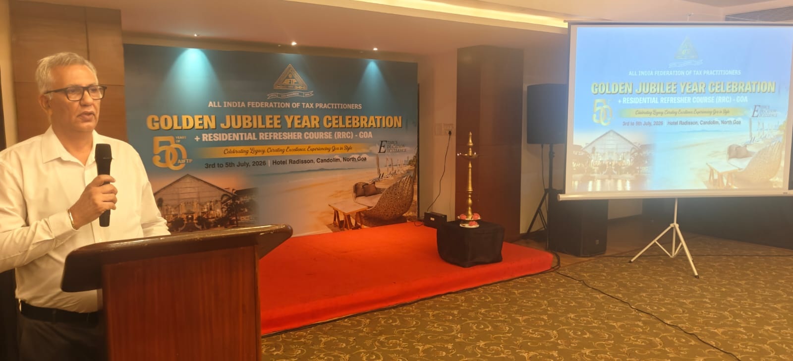 Shri Sanjay Kumar addressing the gathering.